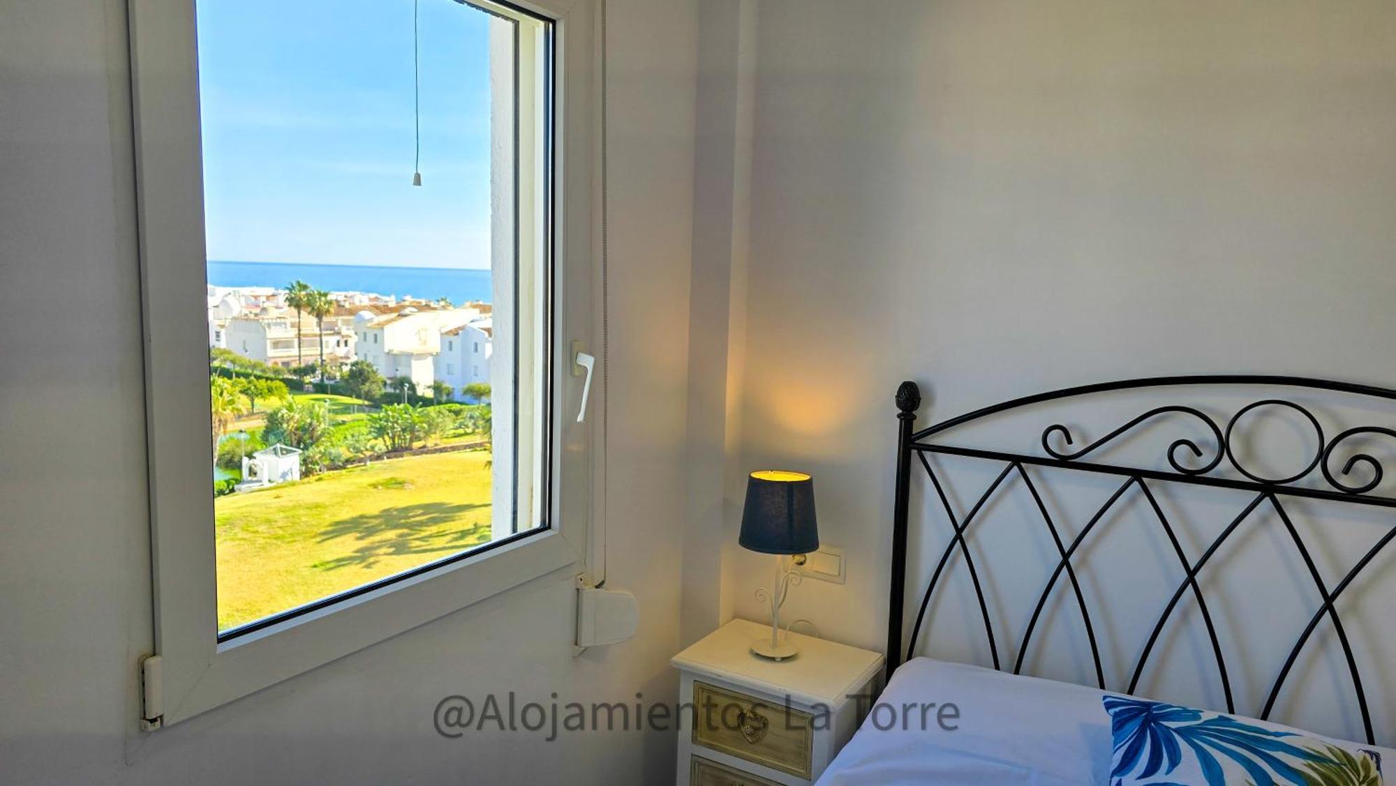 Laguna Beach Premium - Alojamientos La Torre Torrox Eksteriør billede