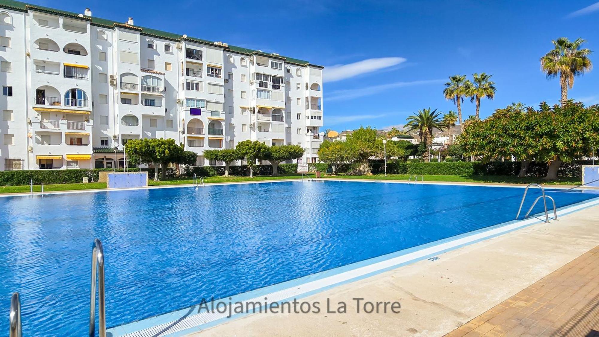 Laguna Beach Premium - Alojamientos La Torre Torrox Eksteriør billede